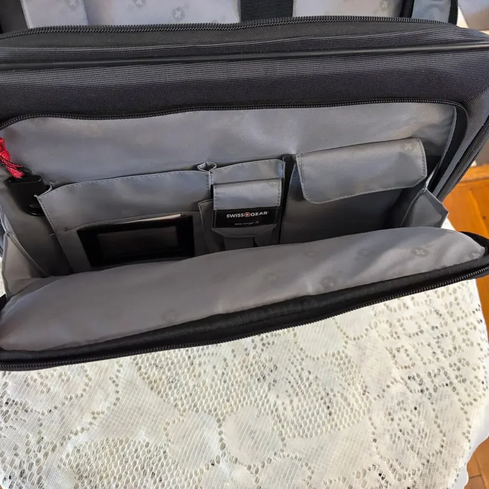 Wenger Swiss Gear The Insight 16-Inch Laptop Briefcase Case